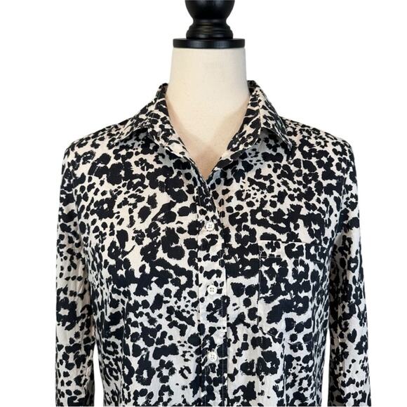 J. Crew Boy Fit Abstract Animal Print Button Up Shirt Size 4 Preppy Coastal - Picture 2 of 6